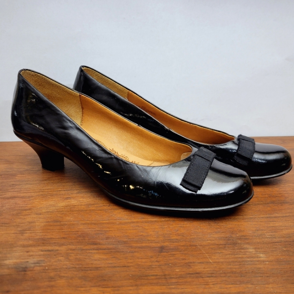 Sofft 1 Inch Patent Leather Heels